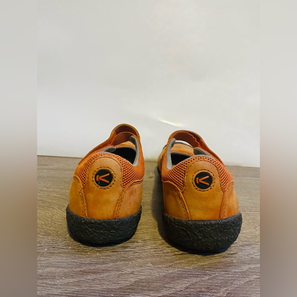Keen Amsterdam orange suede mary jane hiking/outdoor shoe size/8 - Picture 6 of 7